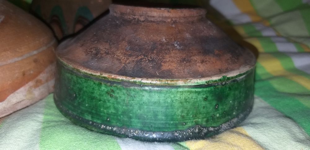 Битови шарени паници