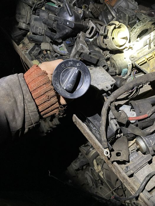 Включатель фар фольцваген шаран.