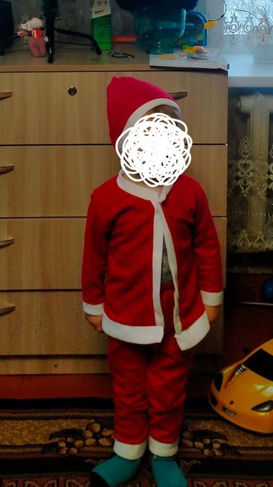 Продам костюмы на нг