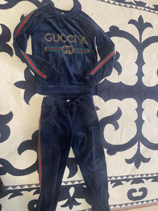 Толстовка и Комплект гучи