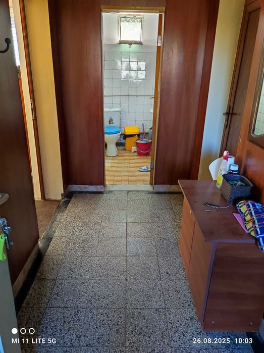 Продава се Етаж от къща в Добрич, Червената пръст - 72 кв.м за 1275 €/кв.м - Снимка #2