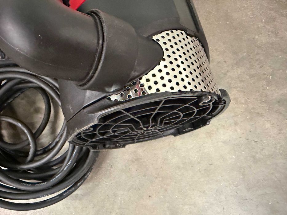 070133	Помпа водна потоп. 900W 1max 250L/min 9.5m RDP-WP26