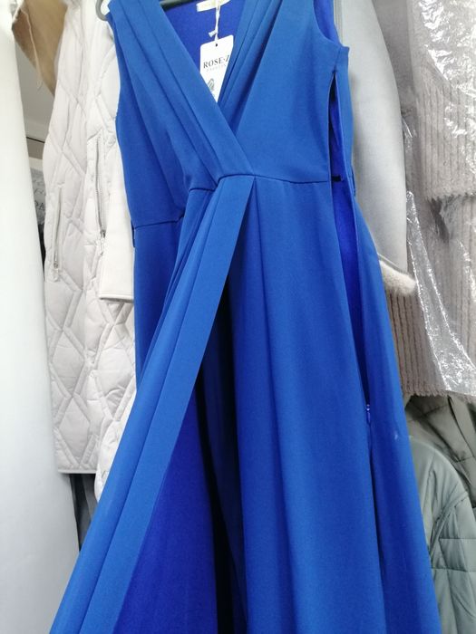 Продам платье нарядное