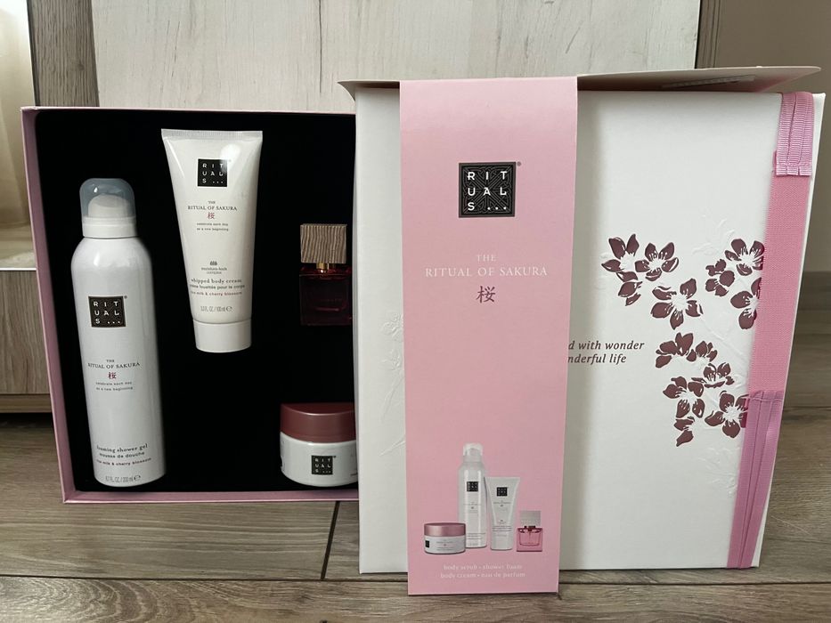 Нов Комплект The Ritual of Sacura