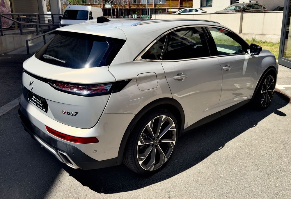 DS Automobiles DS 7 Crossback DS Automobiles DS7 Opera/ Full/ Istoric/ Garantie