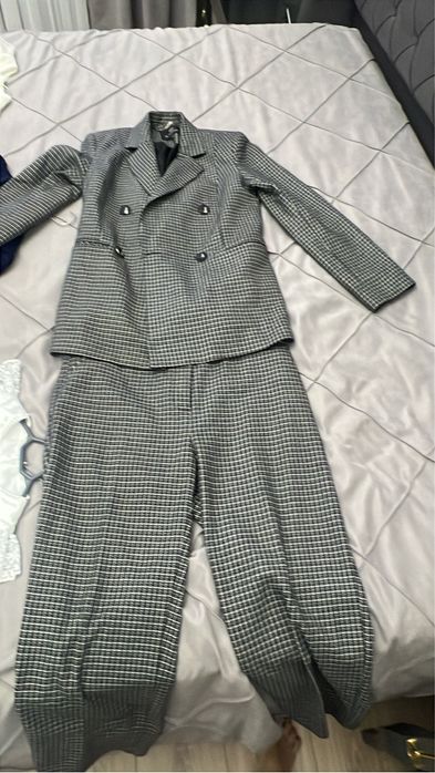 Женская одежда раз 46