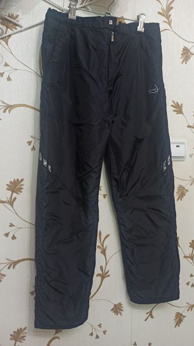 Продам женские куртки