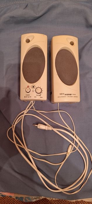 Продам мини колонки.