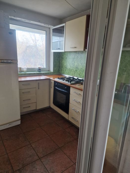 Inchiriez vila la muncitori 6...10 persoane