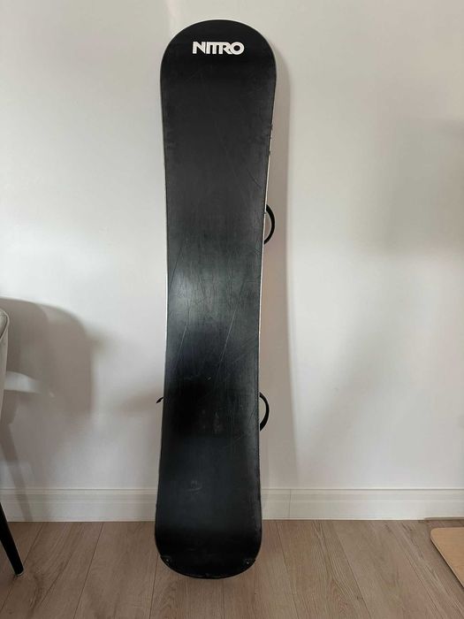 Snowboard Nitro Prime 155 cm + legături S/M