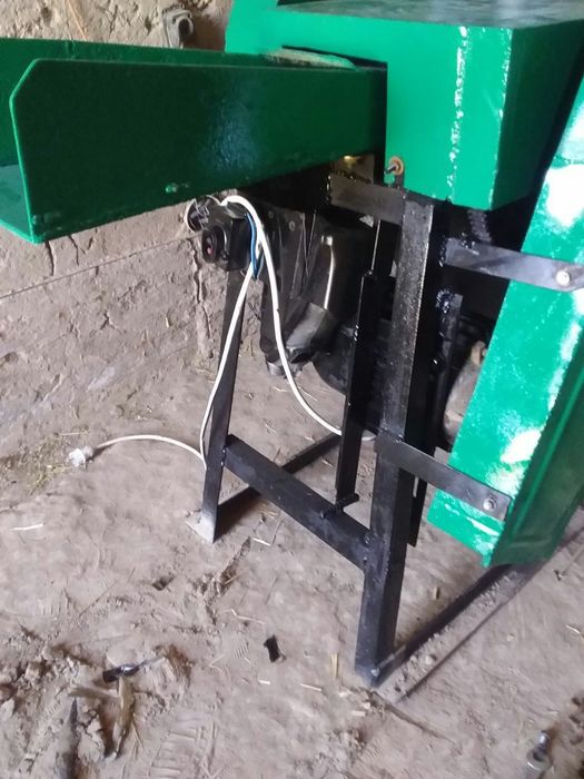 Oʻt chopgich || у́т чопгич пилорам гишт завод каттаси кичиги ишлаб бер