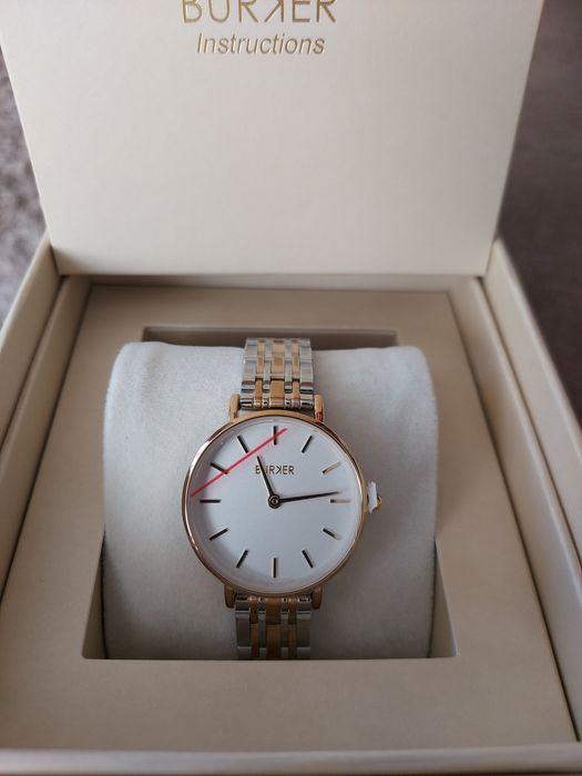 Часы новые  burker