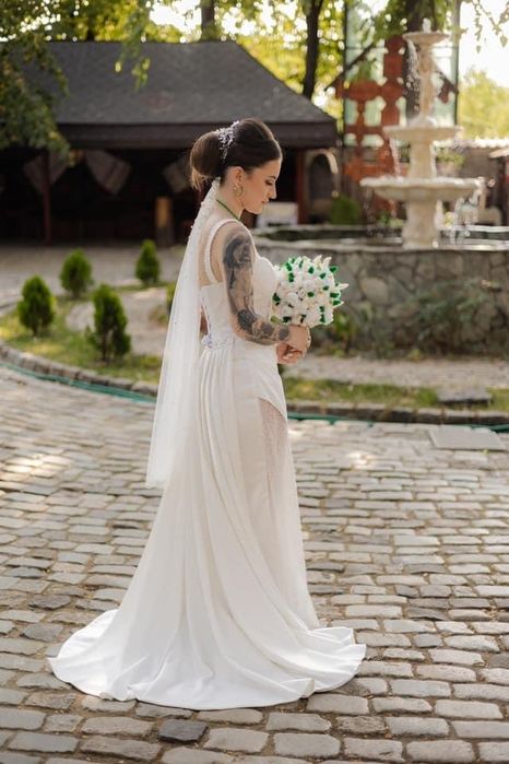 Rochie de mireasa sirena