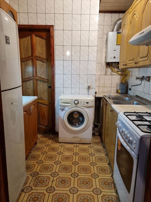 Продаётся 4-х комнатная квартира