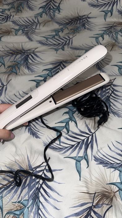 Placa de indreptat parul Remington ProLuxe