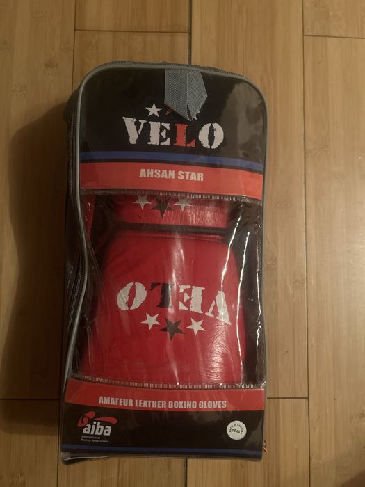 VELO перчатки синие и красные