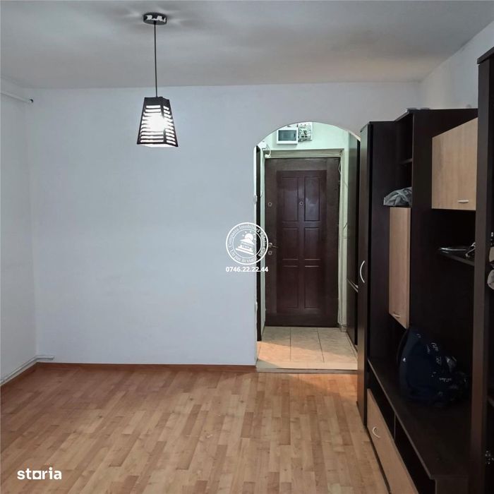 Garsonieră de vânzare – Galata, etaj intermediar