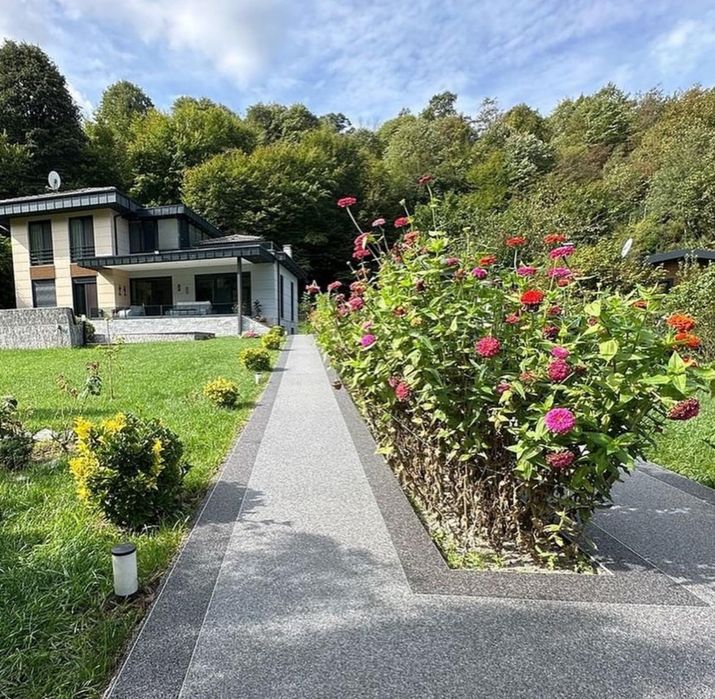 "Кварцови каменни килими" - доставка и монтаж от завода производител!