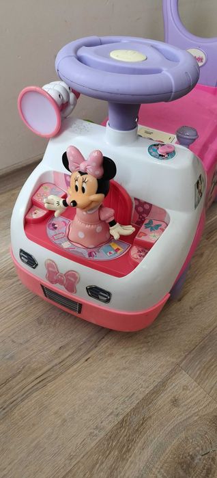 Музикална буталка мини маус интерактивна кола за бутане Minnie Mouse