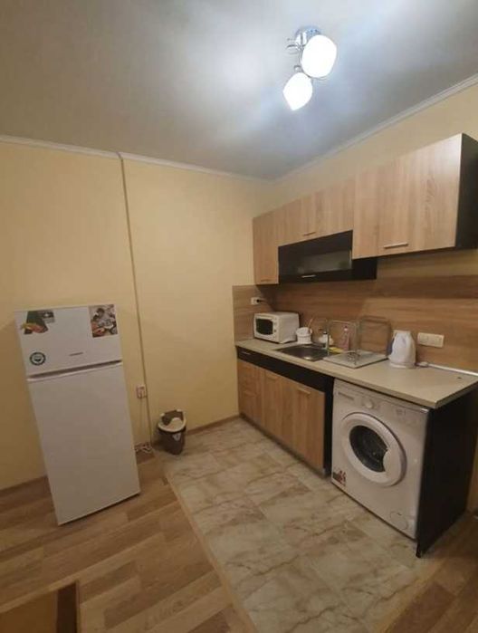 Дава се под наем Едностаен апартамент в Пловдив, Западен - 45 кв.м за 178.5 € - Снимка #2