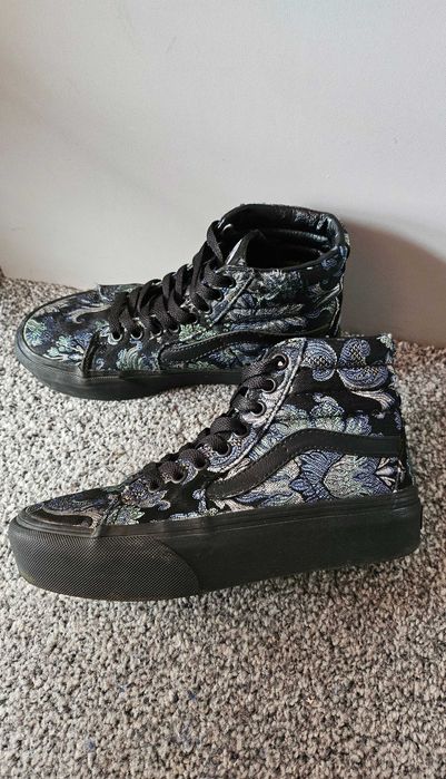 Vans platform limited edition sneakers 35