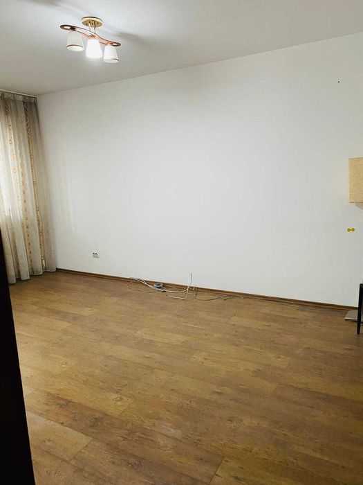 Apartament 2 camere - DE VANZARE!!!