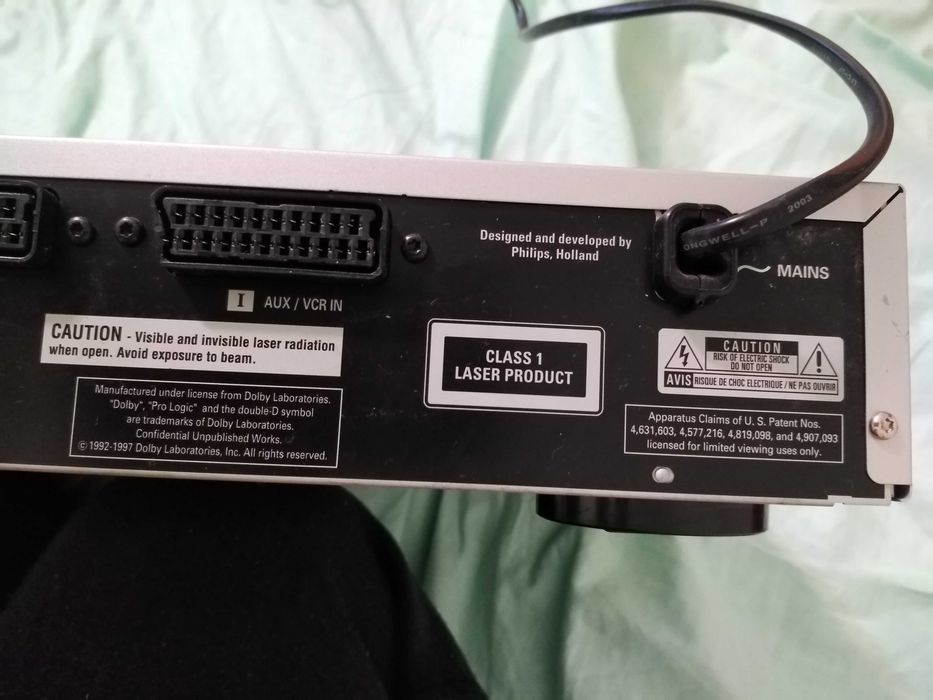 SACD/ CD/DVD player Philips DVD 763SA