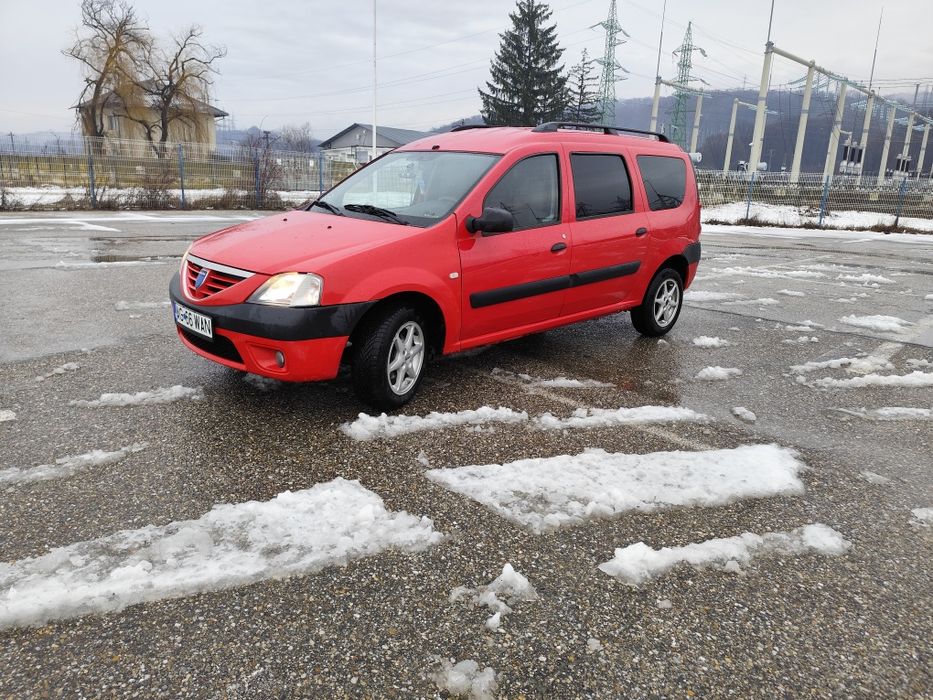 Vând Dacia Logan MCV + GPL