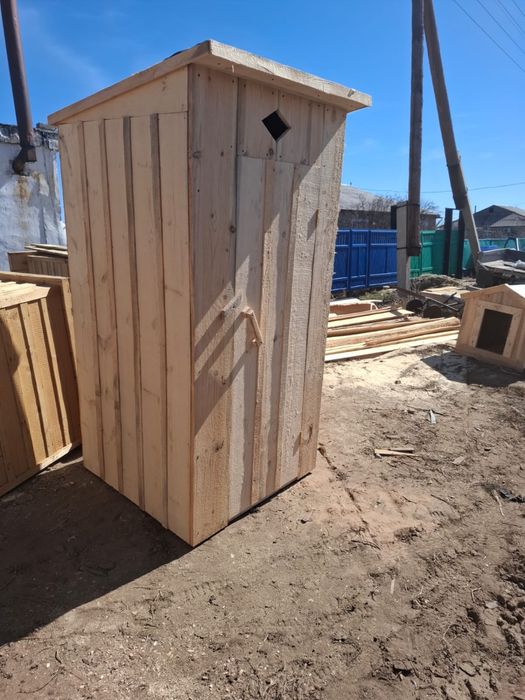 Уличные туалеты в наличии