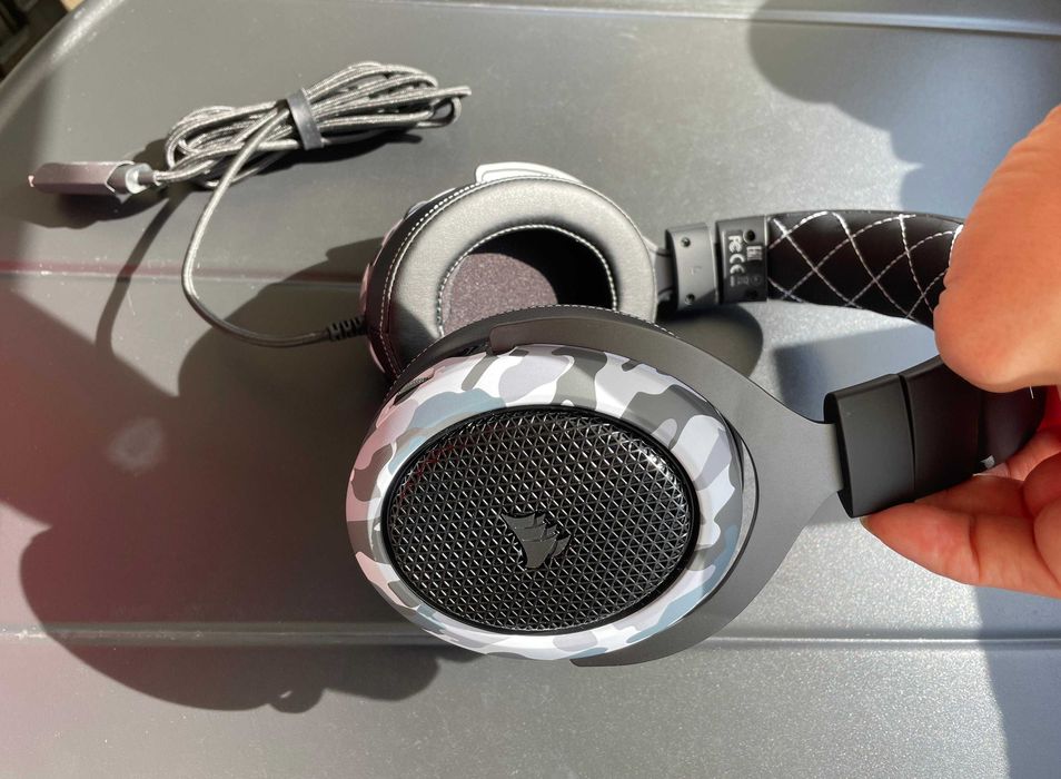 Casti Corsair HS60 Haptic