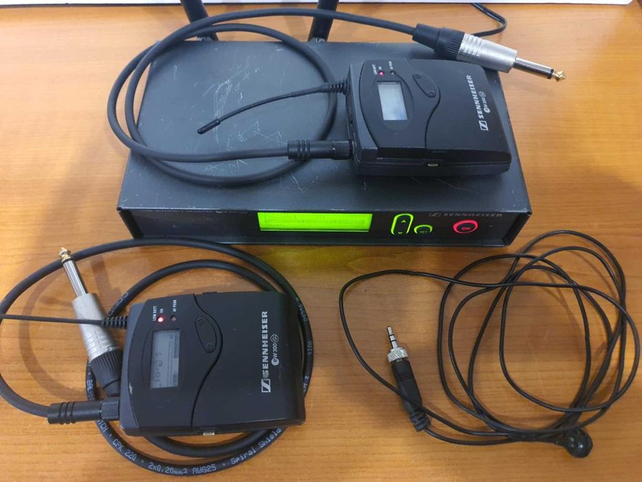 Vând wireless pt instrument Sennheiser EW300 G2