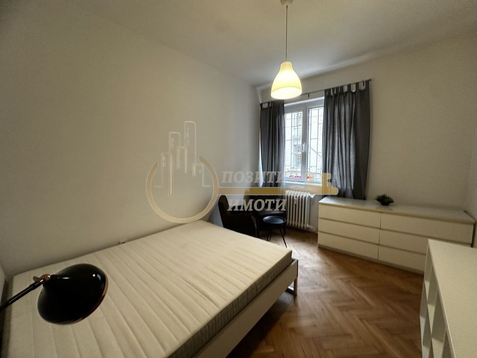 Дава се под наем Тристаен апартамент в София, Център - 120 кв.м за 1196.97 € - Снимка #7