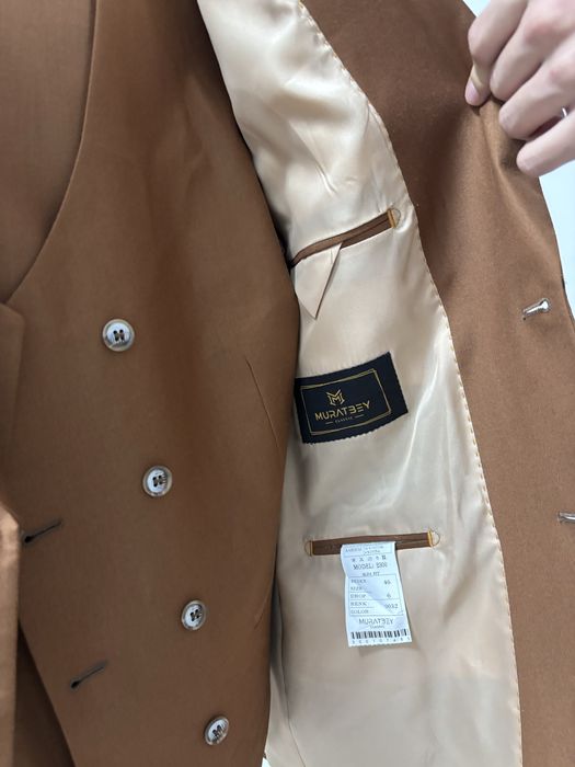 Продаеться костьюм MURATBEY