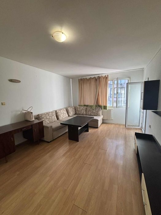 Дава се под наем Двустаен апартамент в София, Красно село - 60 кв.м за 550 € - Снимка #1