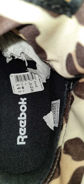 н.40 Reebok  sneakers