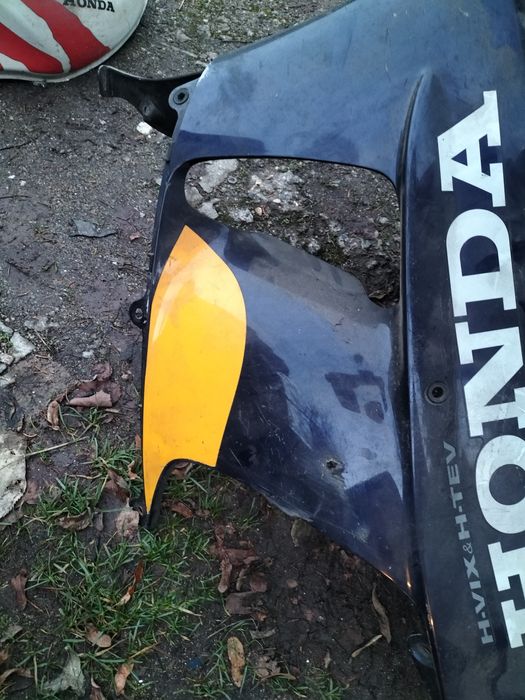 Спойлери за Honda 929 и резервоар за Honda  919