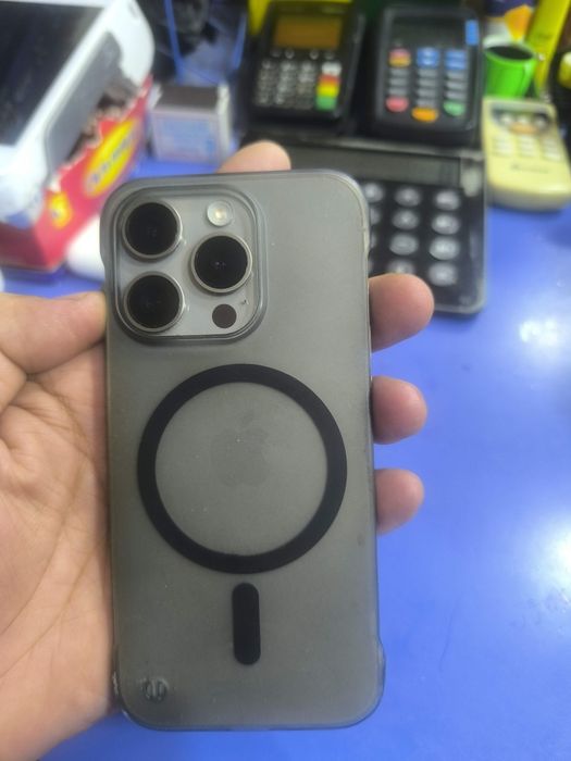 Iphone 15 pro 128 tali 2 ta simkartali