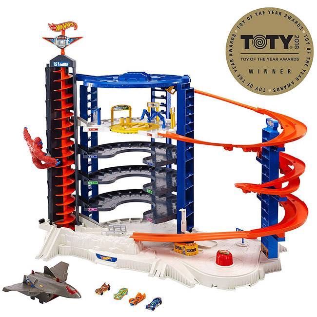 Детски игрален комплект с колички и гараж на HOT WHEELS