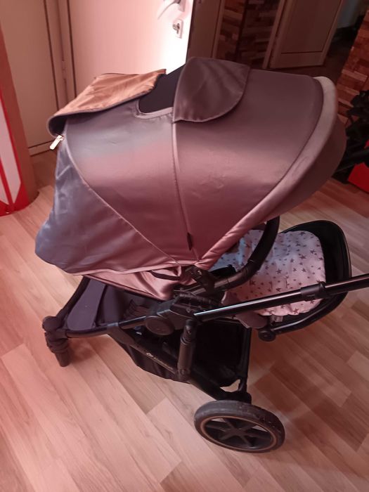 Бебешка количка kinderkraft