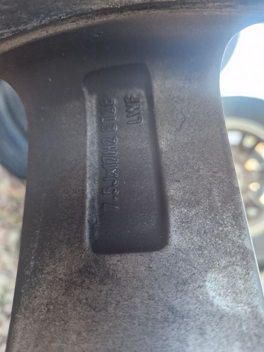 5×112мм. 225/50/17 цола Ауди , Фолксваген и др.