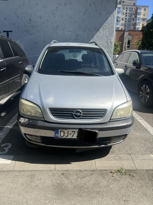 Vand zafira 1.6 16 valve benzina  7 locuri