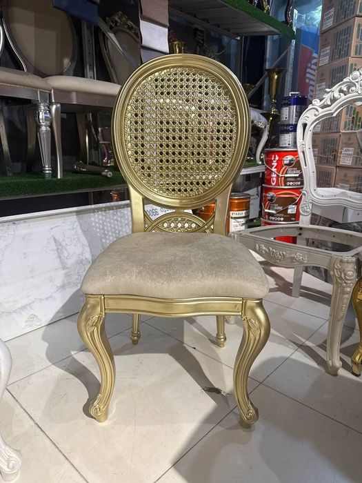 Хонадонингиз курки була оладиган стулларимиз.