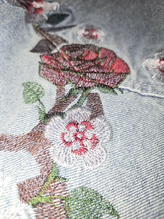 Blugi baggy cu model floral