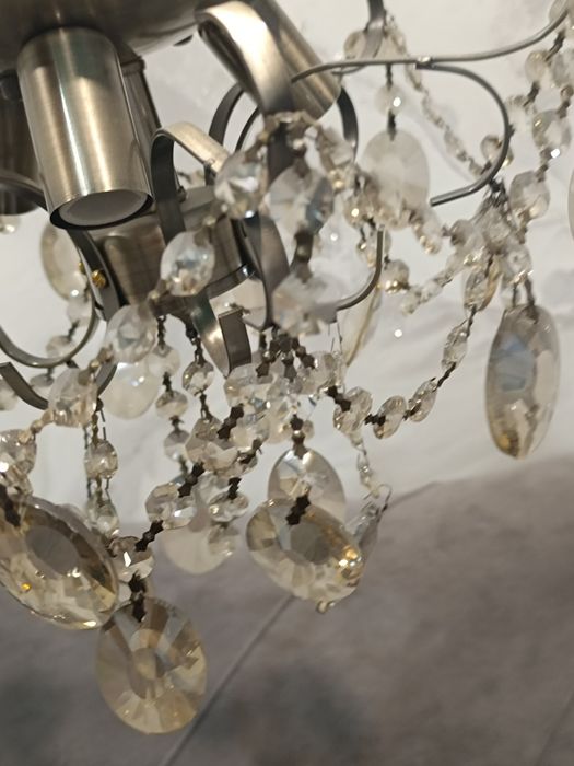 Люстра новая 10000 тг