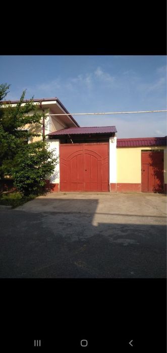 СРОЧНО! УЙ СОТИЛАДИ, 6 соток. Чирчик, Центр.