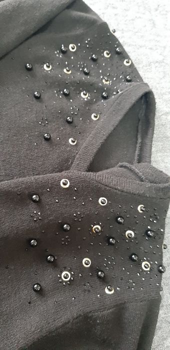 Pulover cu mărgele xl