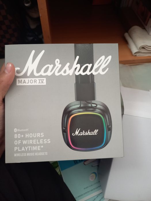 Продам наушники Marshall