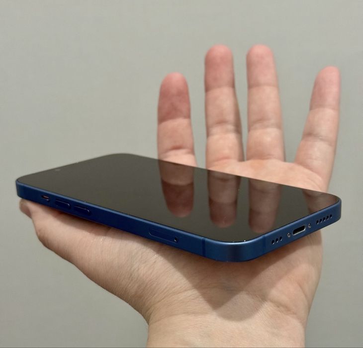 Продам iPhone 13 128gb