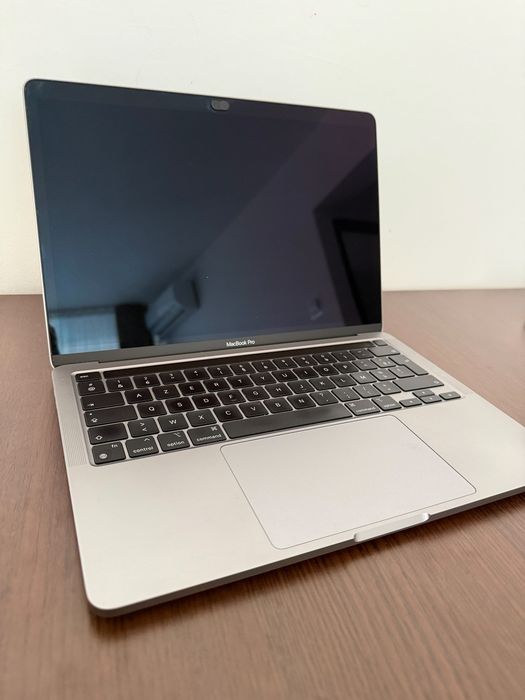 apple macbook pro 16 2022 - Laptopuri oferte online | OLX.ro