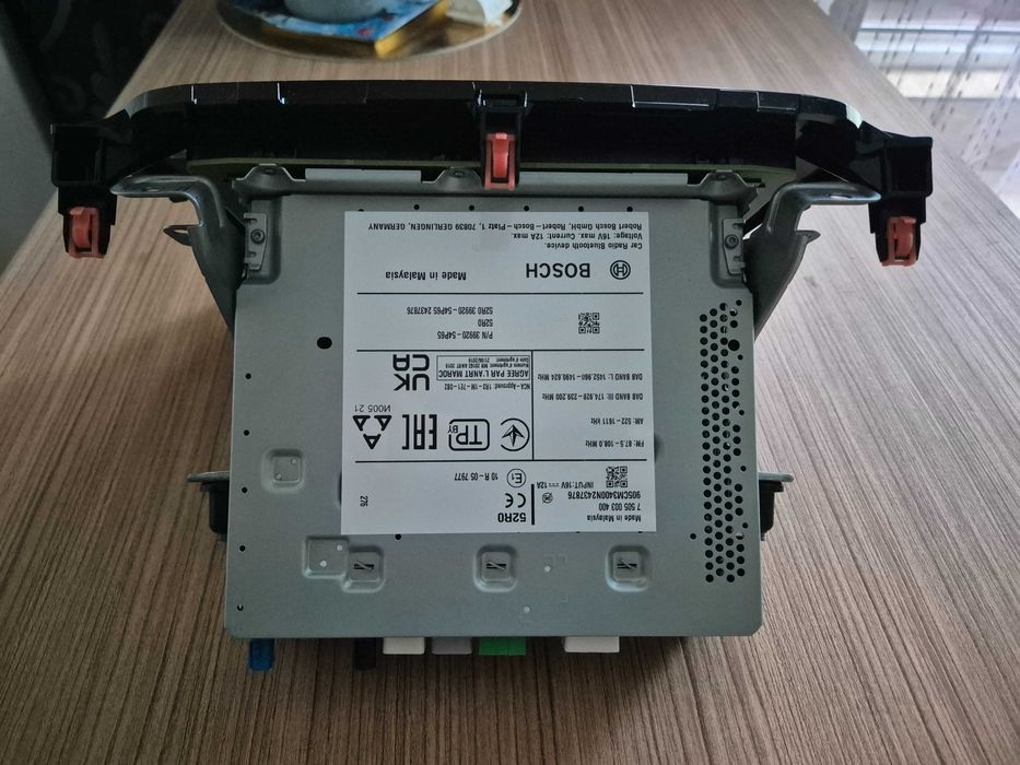 Sistem multimedia (Navigatie) Bosch pentru Suzuki Vitara + 4 difuzoare